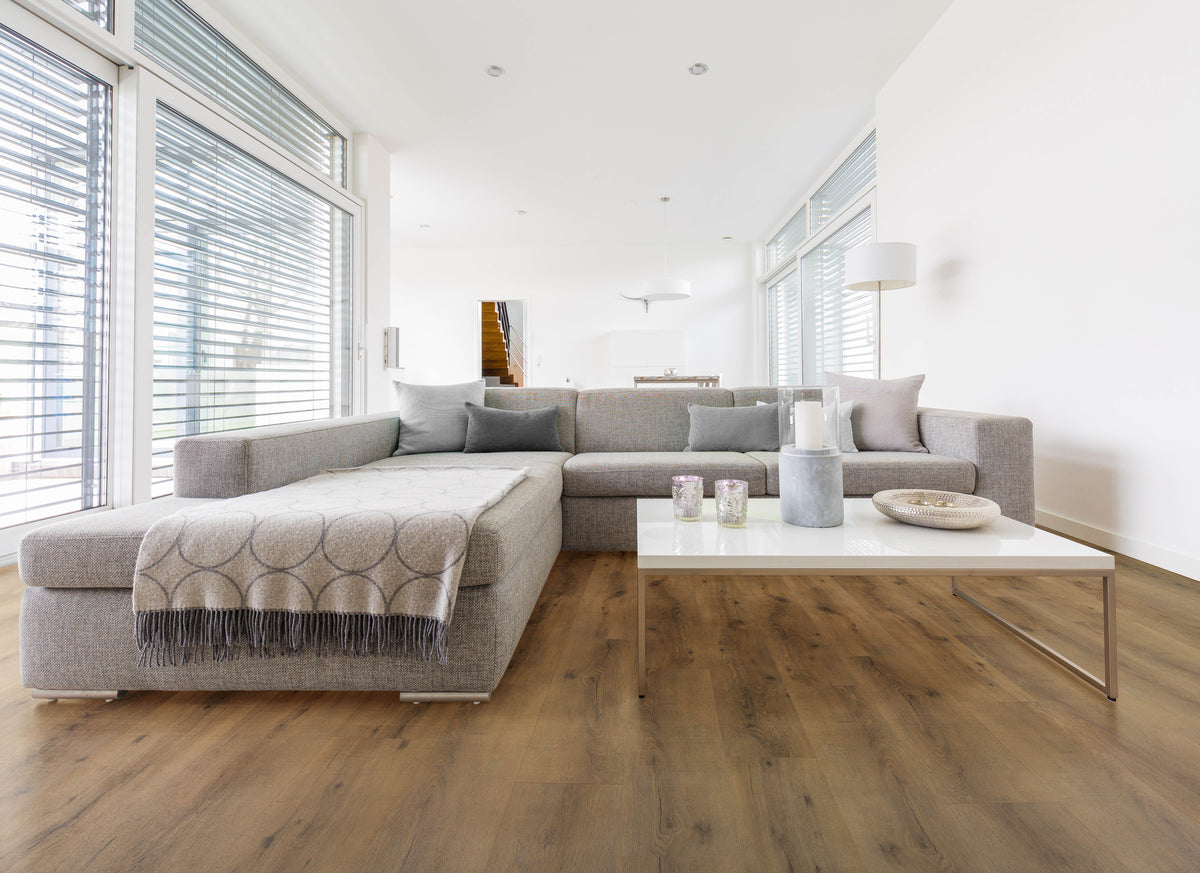 5601 - Smoked Oak Natural