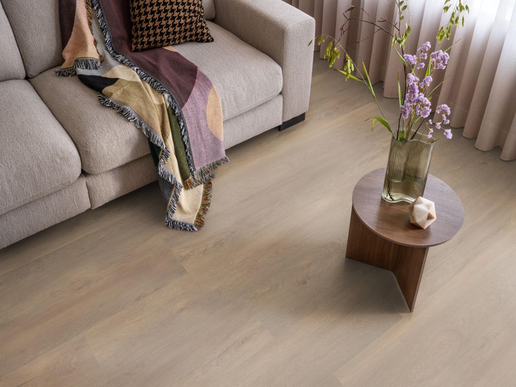 8109 - Smoky Eiken
