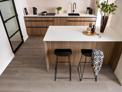 9973 - Donkerbruin Eiken