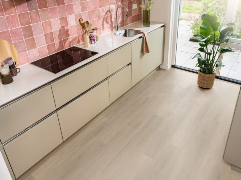 8313 - Natural Oak