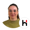 Specialist Manou bij Hofmans at Home in Cuijk, onderdeel van het team in de grootste showroom van Nederland.